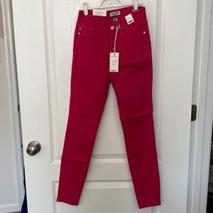 NWT Judy Blue Hot Pink Skinny Jeans (Style: 84195)